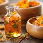عرقیات گیاهی